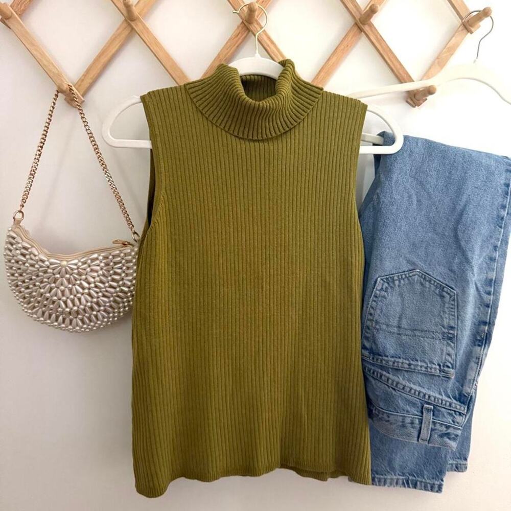 Chicos olive green ribbed silk blend turtleneck sweater vest vintage earthy
